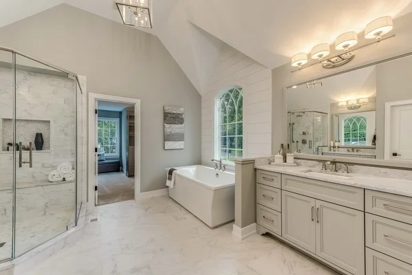 Professional Bathroom Remodeling in Cleveland, TX